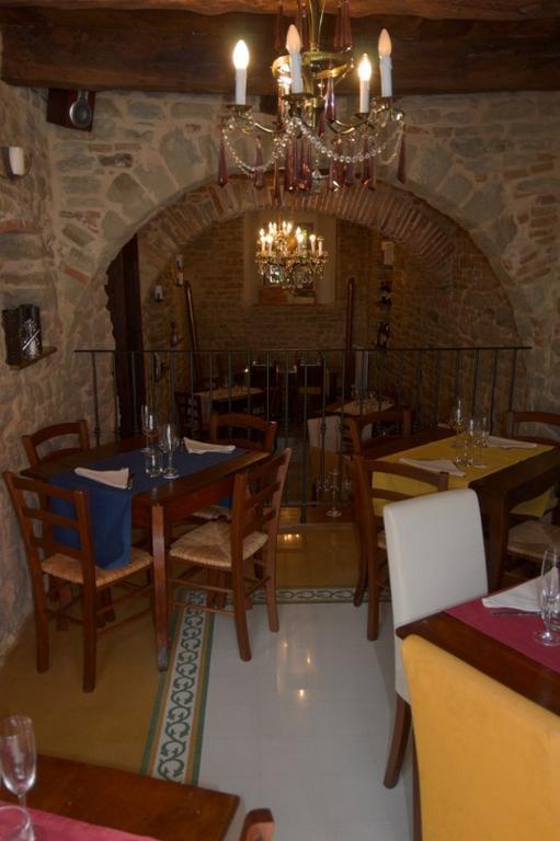 Locanda Guelfo Tredozio ภายนอก รูปภาพ