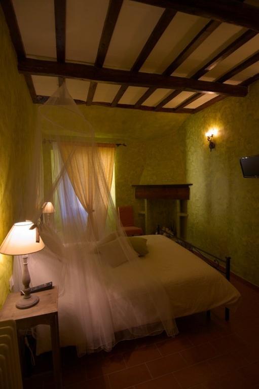 Locanda Guelfo Tredozio ภายนอก รูปภาพ