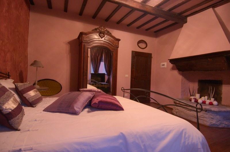 Locanda Guelfo Tredozio ภายนอก รูปภาพ